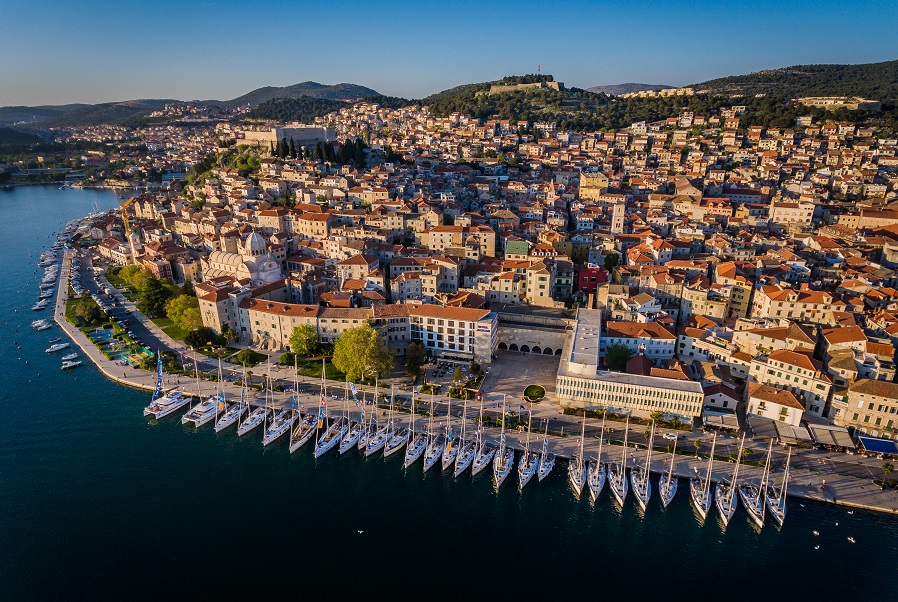 Best Restaurants in North Dalmatia for Your Next Adriatic Sailing Holiday